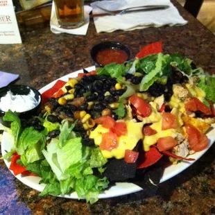 All this for $5 during happy hour everyday 3-7 or 9-11pm. Yes please!