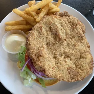Tenderloin with fries