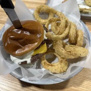 Ranch bacon burger with onion rings