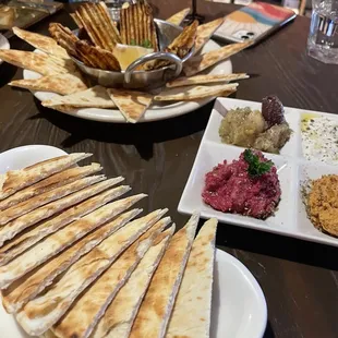 Pita, spread sampler