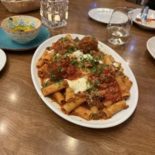 Meat and mushroom sauce pasta