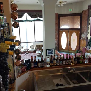 Bar with entrance to Hotel in background