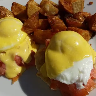 Smoked Salmon Benedict