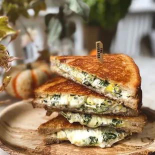 Spinach Artichoke Grilled Cheese Sandwich