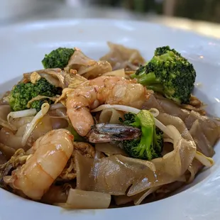 Pad See Ew with shrimp