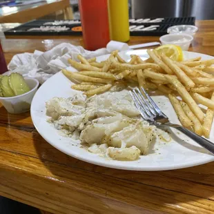 Grilled Cod with fries and pickles