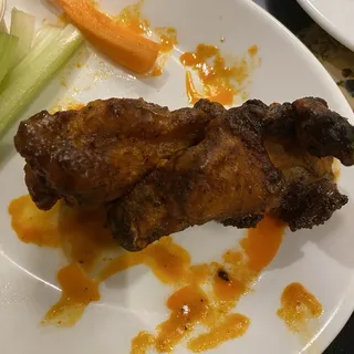 BUFF WINGS (1 LB)