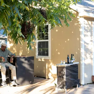 Exterior of the SIPstahood Winery Tasting Room