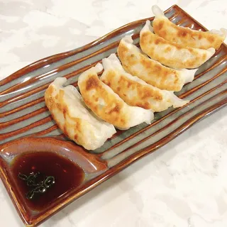 PAN FRIED DUMPLING (6)