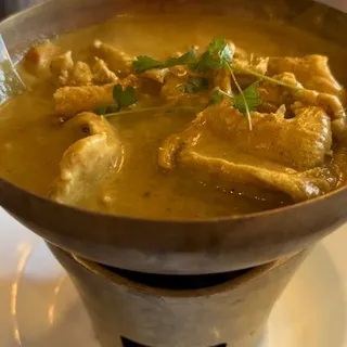 CHICKEN CURRY HOT POT/RICE