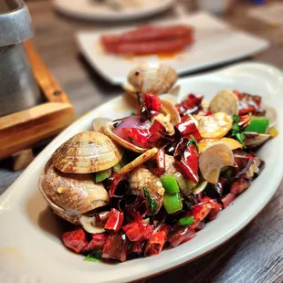 Spicy clams