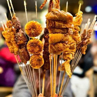 food, chicken wings and fried chicken