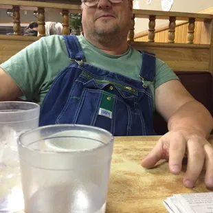 Brad loves are you can eat ribs at the Skillet Café in Brainerd Minnesota every Saturday from 4 o'clock till closing all you can