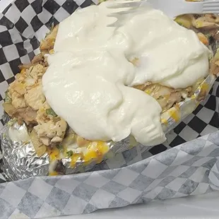 Chicken Philly with extra sour cream. I tell you, it was great. I do recommend this place, and will be back.