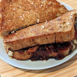 The West End | Instagram: @telephonesmoothie