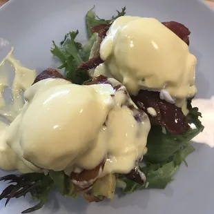 Eggs Benedict