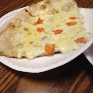 2 slices of their ranch pizza