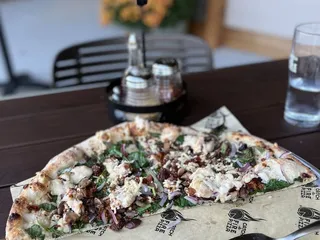 Catch-a-Fire Pizza - Lebanon