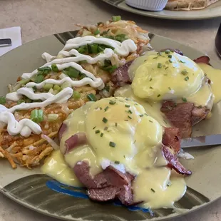 Eggs Benedict