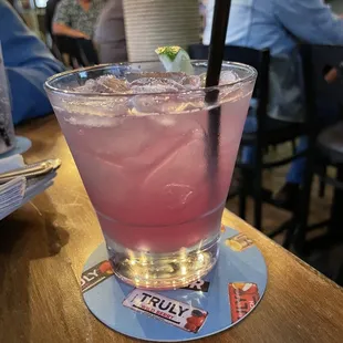 Gin and mint