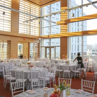 Wedding decor in The Slover Community Engagement Room
