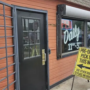 Special online order door