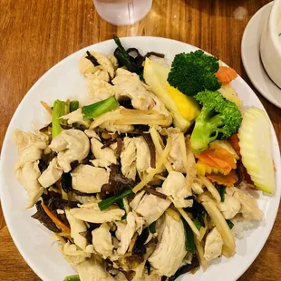 Ginger Chicken served with Jasmine Rice and steamed veggies