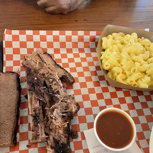 Brisket Plate w/ Mac &amp; Cheese