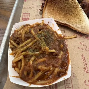 Spaghetti /too sweet l, and that green seasoning again smh