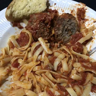 Pasta and meatballs
