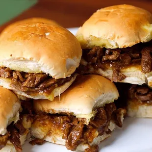  pile of pulled pork sandwiches