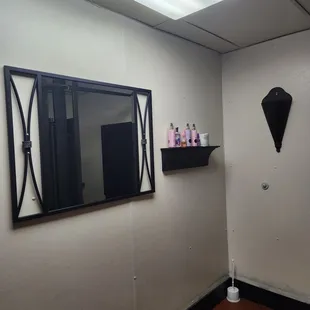 Sprays n lotion should be by the sinks AFTER u wash.. didnt wanna touch them