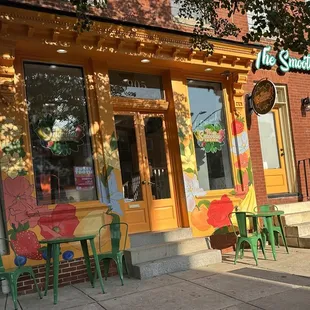 Smoothie Garden exterior