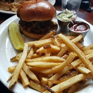 Pulled-Pork Sandwich