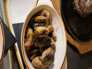 Nyla's Restaurant