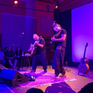 Andy McKee and Calum Graham