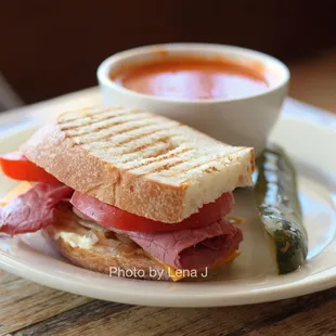 Corned Beef &amp; Cheddar Sandwich + Tomato Bisque Lunch Special ($11.50)