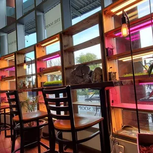 Street view bar top seating ;)