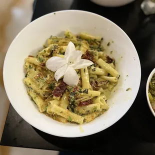 Pasta/sun dried tomatoes