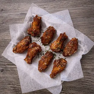 Crispy Garlic Wings