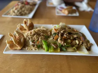 Shu Shu's Asian Cuisine