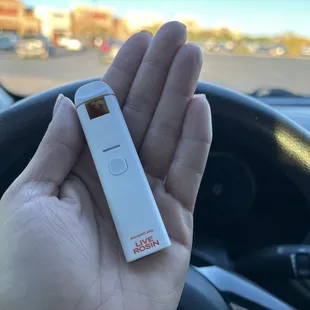 Camp disposable dark rainbow solventless rosin