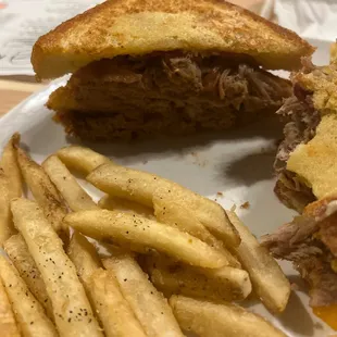 Sloppy Piggy Pileup Sandwich