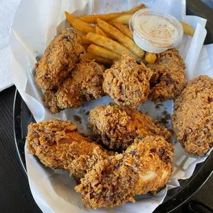 8 Piece Wings with Fries