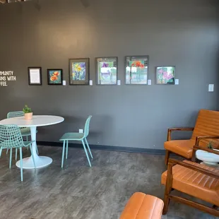 Adorable art and comfy seating..excellent place to study, have a client meeting, or relax!