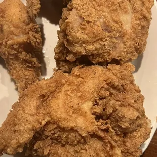 chicken wings and fried chicken, bbq wings, poultry, chicken wings, food, fried chicken wings, fried chicken, chicken, bbq chicken