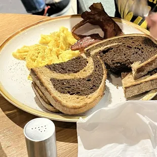The Classic with rye