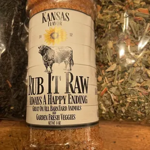 Rub It Raw spice rub