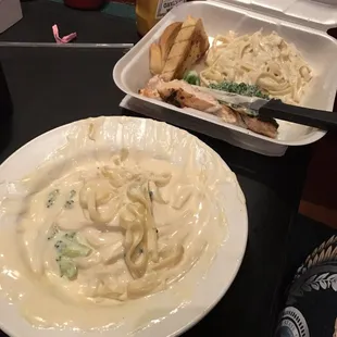 Chicken &amp; broccoli alfredo