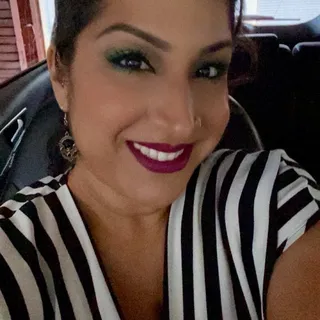 Nelisha R.